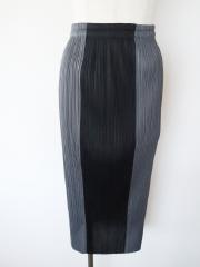 PLEATS PLEASE ISSEY MIYAKE、Mサイズ、スカート