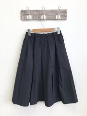 Crespi、38、スカート