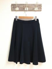 KUMIKYOKU、その他、スカート