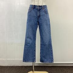 2023年製　LEVIS