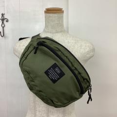 KIU、F（フリー）、バッグ