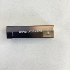 MAYBELLINE、M（アンダーウェア）、コスメ