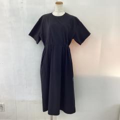2024年製　WILD THINGS、Mサイズ、ワンピース