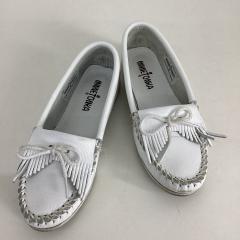 MINNETONKA、23.0cm、くつ