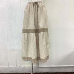 Hug o WaR、F（フリー）、スカート