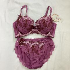 Triumph、D80～、ファッション雑貨・小物