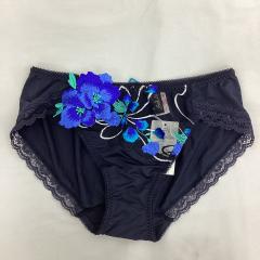 Wacoal Salute[ワコール サルート]|レディース（婦人服）の古着