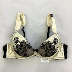 PEACH JOHN、B75、ファッション雑貨・小物