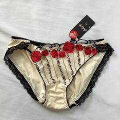 Wacoal Salute[ワコール サルート]|レディース（婦人服）の古着通販