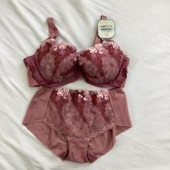 Triumph、D80～、ファッション雑貨・小物