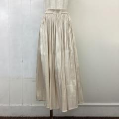 vis、Mサイズ、スカート