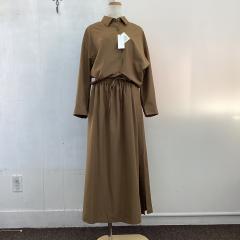 UNIQLO、Lサイズ、スーツ・セットアップ