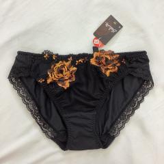 Wacoal Salute、L（アンダーウェア）、ファッション雑貨・小物