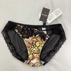 Wacoal Salute、M（アンダーウェア）、ファッション雑貨・小物