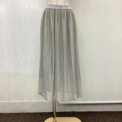 three dots、Sサイズ、スカート