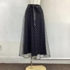 mily bilet、Mサイズ、スカート