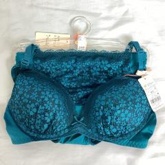 AMO'S STYLE by Triumph、B75、ファッション雑貨・小物