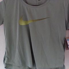 NIKE、Mサイズ、Tシャツ