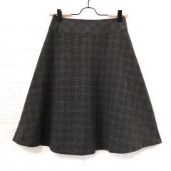Lugnoncure、Mサイズ、スカート