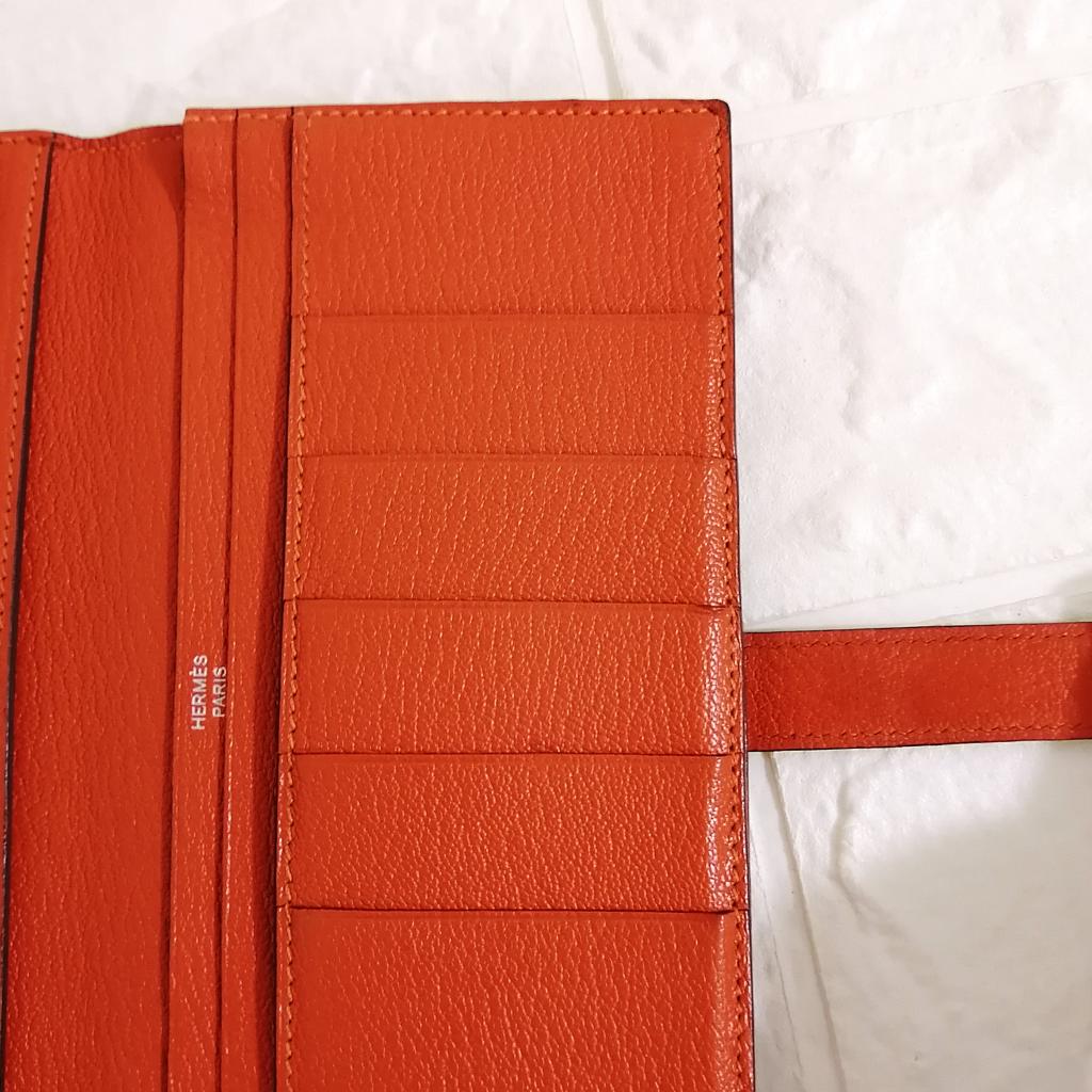 ✨クリスマスセール⤵️✨エルメス✨極美品　オレンジ✨ 2024年クリスマスコフレ】「エルメス」がリップバーム入りの限定