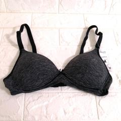 Air Beauty、Mサイズ、ブラジャー