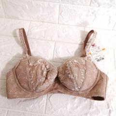 Wacoal 、C65、ブラジャー