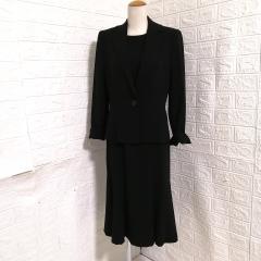 NAFNAF、9号、スーツ・セットアップ