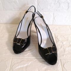 BRUNOMAGLI、23.0cm、サンダル・ミュール