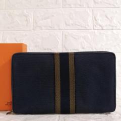 HERMES（ハイブランド）、サイズ表示なし、財布