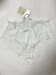 POUR Moi、Sサイズ、ショーツ