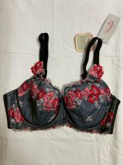 トリンプ（E85）、E80～、ブラジャー