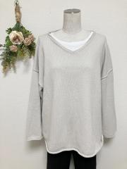 UNTITLED、Mサイズ、ニット