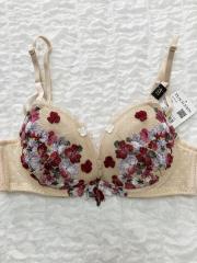 PEACH JOHN、A75、ブラジャー
