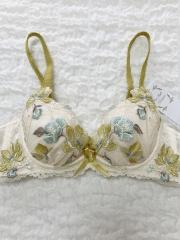 Risa Magli (リサマリ)、B70、ブラジャー