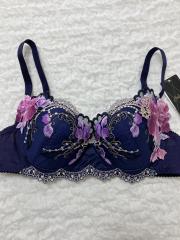 D75 Salute タグ付き未使用 Wacoal Salute[ワコール サルート]|レディース（婦人服）の古着