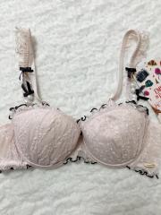 PEACH JOHN、B75、ブラジャー