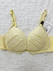 PEACH JOHN、C70、ブラジャー