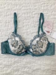 Risa Magli (リサマリ)、B70、ブラジャー