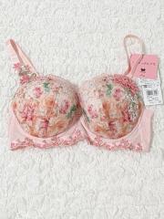 Wacoal L'ge、E70、ブラジャー