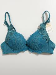 Wacoal Wing Lesiage、B75、ブラジャー