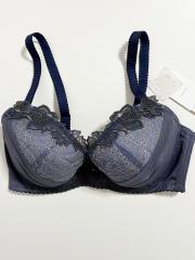 Wacoal Wing Lesiage、E70、ブラジャー