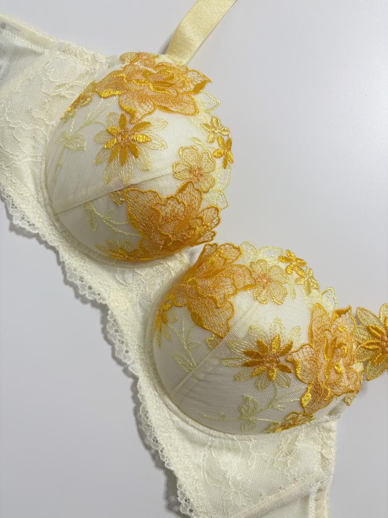 Wacoal Salute ブラジャー F65 Re&｜Wacoal Saluteのメンズの古着通販