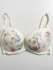 Wacoal wing、F75、ブラジャー