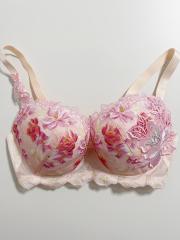 サルート　81G E80＆LL 新品・未使用 Wacoal Salute[ワコール サルート]|レディース（婦人服）の古着通販