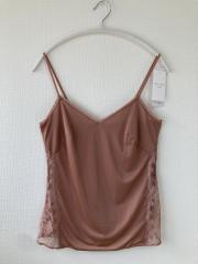 Triumph（85）、M（アンダーウェア）、ランジェリー