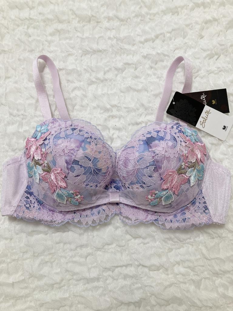 Wacoal Salute ブラジャー D75 Re&｜Wacoal Saluteのメンズの古着通販