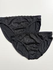 AMO'S STYLE by Triumph