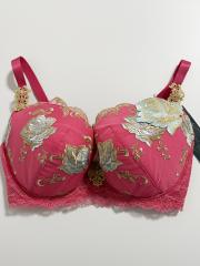 Wacoal Salute（Ｉ75）、Gカップ～、ブラジャー