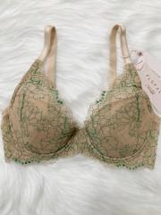 FLORALE by Triumph、E65、ブラジャー