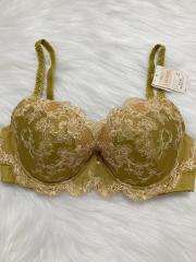 Wacoal Wing Lesiage、F70、ブラジャー